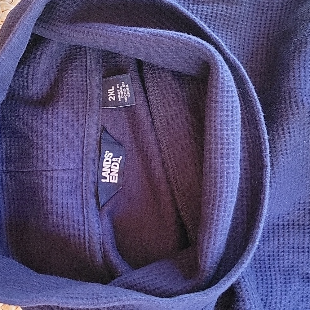Lands' End  navy blue turtleneck, size 2XL - Picture 6 of 7